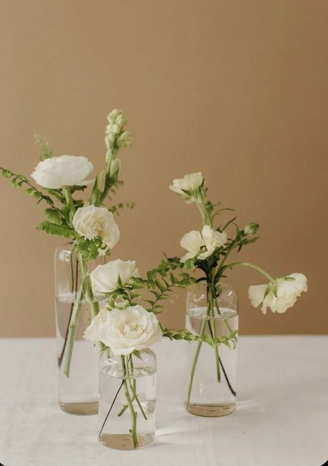 Mixed Candles Wedding Table, French Wedding Color Palette, Charger Alternatives Wedding, Candle Centerpieces With Greenery, Simple Floral Centerpieces Wedding, Bud Vases White Flowers, Floor Floral Arrangements Wedding, Table Greenery Wedding, Minimal Flower Arrangements