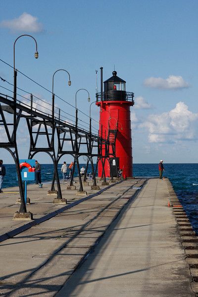 Mexico, Michigan Lighthouses, Ya Fantasy Books, Walk In The Light, Lighthouse Pictures, Beautiful Places To Live, State Of Michigan, Beacon Of Light, Pure Michigan