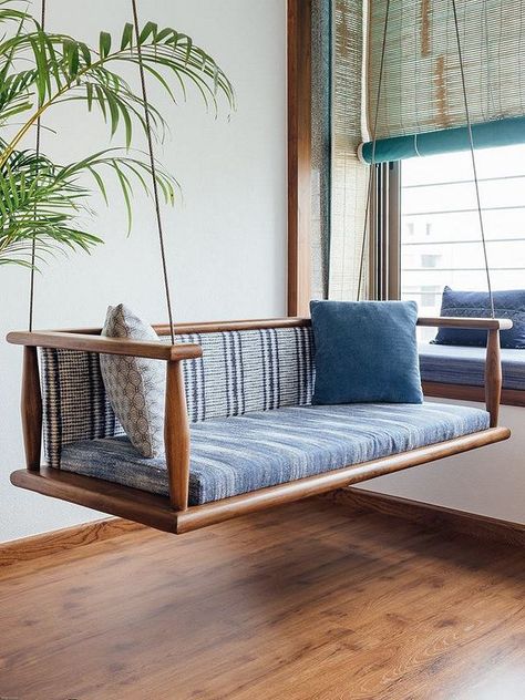 Traditional Swing, Interior Design Minimalist, India Home Decor, Teak Wood Furniture, Indian Interiors, Indian Home Interior, Ethnic Home Decor, Hemma Diy, Balcony Furniture