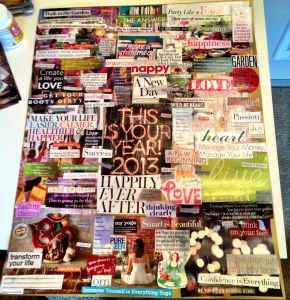 Collage vision board- collage Vision Board Magazine, Dream Board Examples, Getting Into College, Vision Board Project, Vision Board Health, Online Vision Board, Vision Boarding, Vision Board Printables, Vision Board Examples