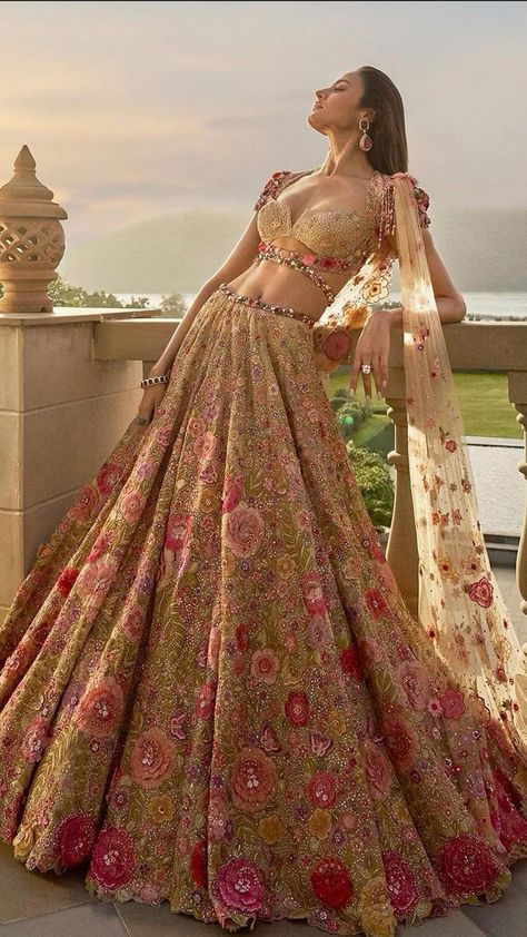 Dreamy Lehenga, Lehenga Shoot, Makeup Stylist, Lehenga Choli Designs, Indian Bridesmaid Dresses, Indian Bridesmaid, Wedding Lehenga Designs, Lehnga Designs, Royalty Aesthetic