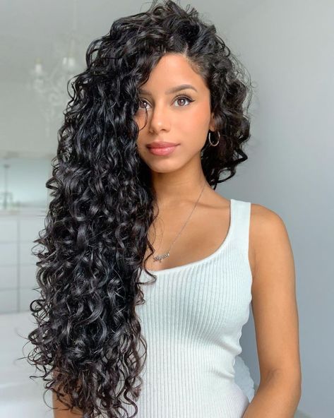 Straight and Curly Hair Type ID and Why You Need to Know It Long Curly Hair, Long Natural Curly Hair, Curly Hair Types, Blonde Curly Hair, Deep Wave Hairstyles, Curly Hair Inspiration, Smooth Hair, Long Curly, Hair Waves