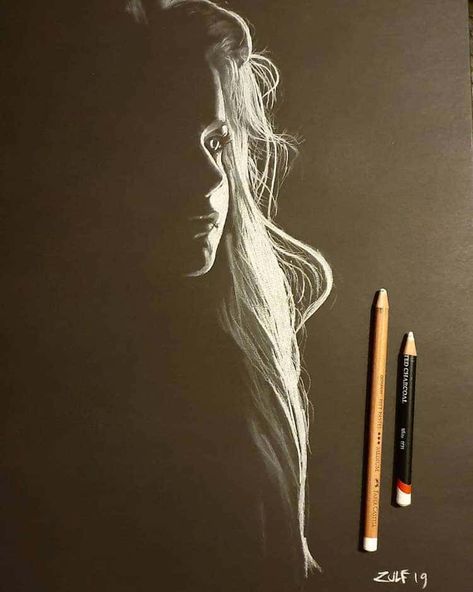 Artist Draws Incredible Portraits Using Charcoal and Pastel on Black Paper Charcoal On Black Paper, Pastel On Black Paper, Drawing Dragon, Black Paper Drawing, Black And White Art Drawing, Charcoal Portraits, Pahlawan Marvel, Pastel Portraits, Pencil Drawings Easy