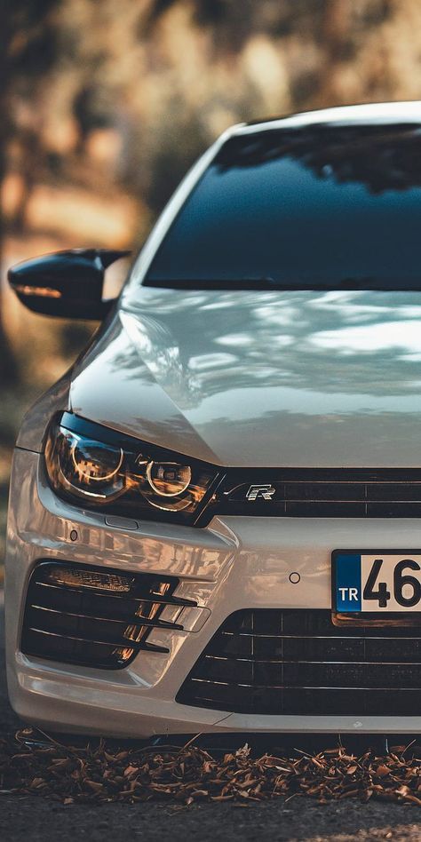 Golf Gti Sport, Vw Golf Wallpaper, Scirocco Volkswagen, Gti Car, Car Stunt, Foto Cars, Vw R32, تويوتا لاند كروزر, Polo Car