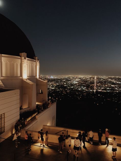 Los Angeles, La Nightlife Aesthetic, Los Angeles Griffith Observatory, The Observatory Los Angeles, Griffith Observatory At Night, Living In La Aesthetic, Griffith Observatory Aesthetic, La Lifestyle Aesthetic, Observatory Aesthetic