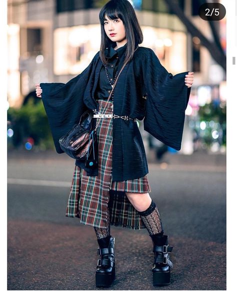 Tokyo Fashion, Japanese Street Fashion, Japan Fashion Street, Mode Grunge, Harajuku Fashion Street, Tokyo Street Style, Asian Street Style, Japanese Streetwear, Japanese Outfits