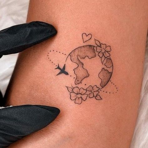 Pin by Faith on Tattoo in 2022 | Hand tattoos for girls, Elegant tattoos, Discreet tattoos Girls Hand Tattoos, Small Summer Tattoos, Small Elegant Tattoos, Tattoo For Women Unique, Mini Tattoos For Girls, Small Tattoo Hand, World Map Tattoo, Small Tattoo Design, Rosen Tattoo Frau