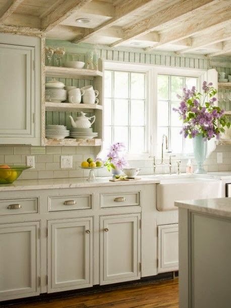 French Cottage Kitchen Inspiration - French Country Cottage Country Kitchen Designs, French Country Kitchens, Cottage Kitchen Inspiration, French Cottage Kitchen, Case In Stile Country, Country Cottage Kitchen, French Country Decorating Kitchen, Kitchen Ikea, Ideas Minecraft