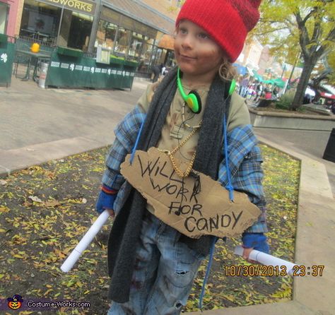 Hobo - Halloween Costume Contest via @costume_works Hobo Halloween Costume, Contest Winning Halloween Costumes, Hobo Costume, Science Halloween, Hobo Dress, Halloween Science, Cute Couple Halloween Costumes, Costume Works, Mad Science