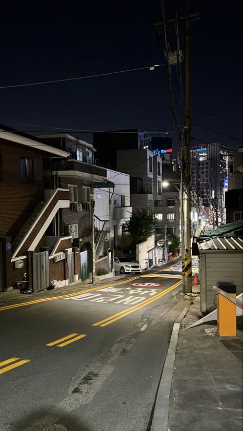 Korean Street Night Aesthetic, Korea Night Aesthetic Wallpaper, Korea Aesthetic Night, Streets Night Aesthetic, Korea Night Street, Seoul City Night Aesthetic, Streets In Korea, Korean Street Aesthetic, Korea Street Aesthetic