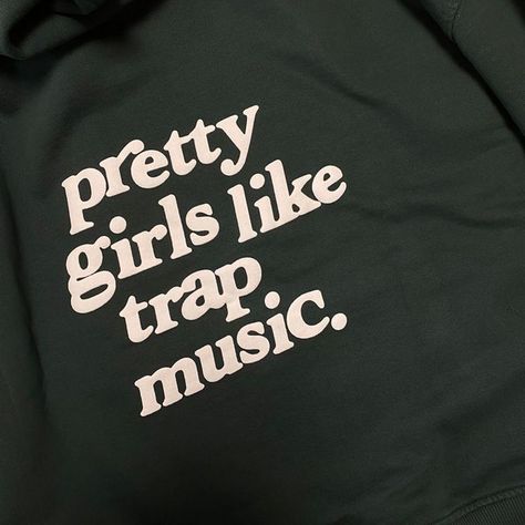 Trap Music Wallpaper, Pretty Girls Like Trap Music, Nude Project, Spotify Logo, Hip Hop Quotes, Trap Music, Streetwear Aesthetic, Spotify Playlist, Aesthetic Collage