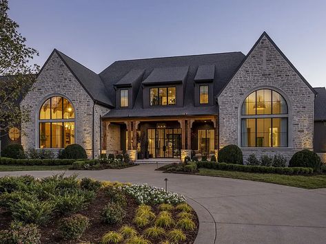 White And Black House Exterior, Barn Exterior, Legend Homes, Large House, Perfect House, Hus Inspiration, Parade Of Homes, Dream House Exterior, Dream House Plans