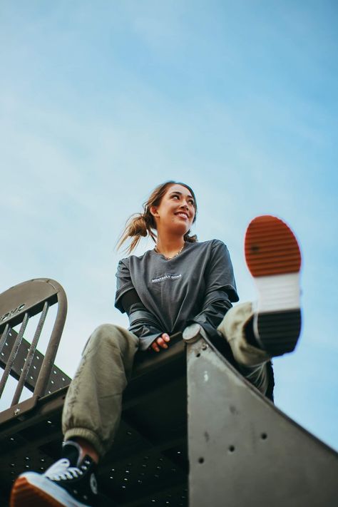 Skate Park Photoshoot, Playground Photo Shoot, Skater Photoshoot, Playground Photography, Park Photoshoot, Rooftop Photoshoot, Skate Photos, Run Star Hike, Photographie Portrait Inspiration