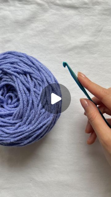 Desirée on Instagram: "5 basic crochet stitches every beginner crocheter should learn!   Stitches shown in this video (using US crochet terms): 1. Slip stitch (sl-st) 2. Single crochet (sc) 3. Half double crochet (hdc) 4. Double crochet (dc) 5. Treble crochet, also called triple crochet (tc)  #crochettutorial #crochetstitch #crochetstitchtutorial #crochetstitches #crochetforbeginners #beginnercrochet #crochet #crochetinspiration #easycrochet #crochetersofinstagram" Amigurumi Patterns, Crochet Project Video Tutorials, Double Single Crochet Stitch, Half Double Crochet Tutorial Videos, How To Crochet Videos For Beginners, Easy Crochet Stitches For Beginners Free, Beginner Single Stitch Crochet Projects, How To Learn Crochet Step By Step, Fun Things To Crochet Projects