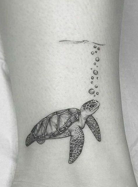 Turtles are often underestimated, and very wrongly so. A tattoo with this reptile can bring good in your life, and what exactly it can mean — read in the article. Bonus: 75 adorable turtle tattoo ideas. Turtle Tattoo Ideas, Small Beach Tattoos, Bubble Tattoo, Beachy Tattoos, Beach Tattoos, Turtle Tattoo Designs, Simple Tattoos For Women, Beach Tattoo, Tatuaje A Color