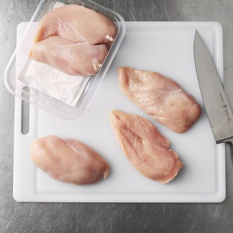 How To Dethaw Frozen Chicken Fast, Thawing Chicken Quickly, How To Thaw Chicken Quickly, Defrost Chicken Quickly, How To Defrost Chicken, Thawing Chicken, Thaw Chicken Breast, Defrost Chicken, Chicken Tenderloins