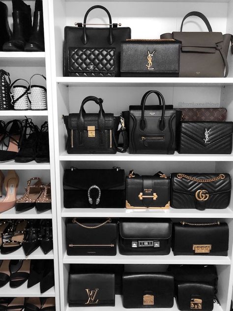 Handbags Display, Affordable Bags, Best Designer Bags, Chanel Backpack, Free Tote, Louis Vuitton Belt, Handbag Collection, Latest Bags, Chanel Purse