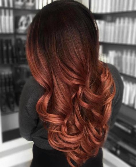 The Most Mesmerizing Dark Hair Colors For Winter | Fashionisers© - Part 5 Burgundy Shades, Red Balayage Hair, Rambut Brunette, Natural Red Hair, Brunette Balayage, Gorgeous Hair Color, Hair Color Auburn, Long Red Hair, Long Curls