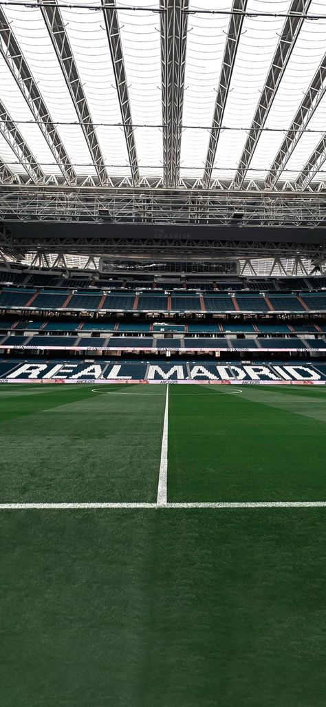 Santiago Bernabeu Wallpaper 4k, Santiago Bernabeu Wallpaper, Futbol Aesthetic, Madrid Aesthetic, Stadium Wallpaper, Real Madrid Photos, Real Madrid Football Club, Camera Wallpaper, Real Madrid Wallpapers