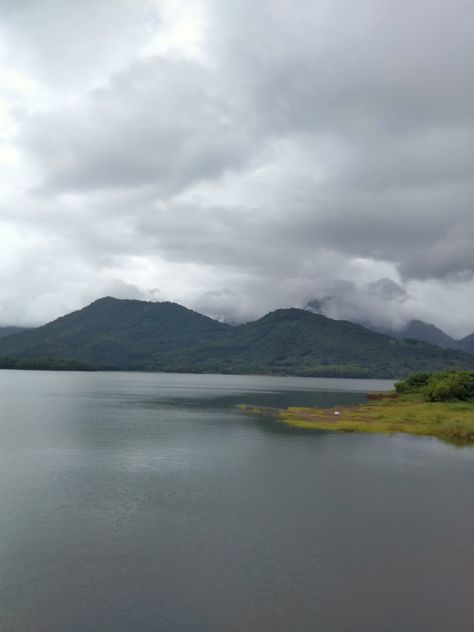 The Kanjirapuzha Dam, a masonry earth dam built for providing irrigation to a Cultural Command Area of 9,713 hectares, is located in the Palakkad district in the Indian state of Kerala. Wikipedia Nature, Kerala Snap, Snap Selfie, Insta Profile, Insta Profile Pic, Profile Pic, Tourist Attraction, Kerala, Places To Visit