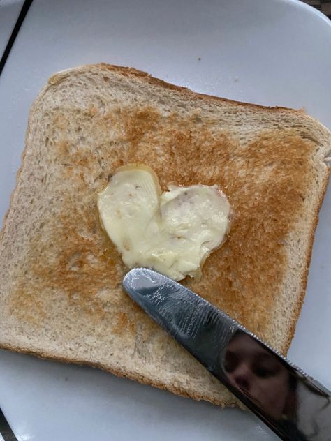 heartcore, coquette, toast, breakfast, butter, heartshaped, heartshaped butter, beige, aesthetic, cute Morning Toast Aesthetic, Essen, Toast With Butter Aesthetic, Buttered Toast Aesthetic, Butter Toast Aesthetic, Gwen Stacy Aesthetic, Stacy Aesthetic, Heart Toast, Butter Aesthetic