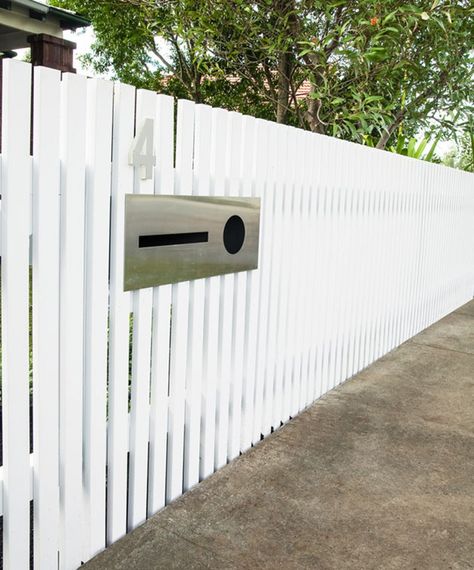 How to build a picket fence and letterbox Easy Fence, House Fence Design, Fence Doors, Add Value To Your Home, Timber Fencing, Front Fence, White Fence, Horizontal Fence, Building A Fence