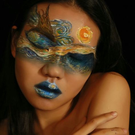 Starry Night Vincent van Gogh inspired Bodypainting, Van Gogh Makeup Art, Van Gogh And Starry Night Costume, Van Gogh Starry Night Makeup, Van Gogh Inspired Makeup, Van Gogh Eye Makeup, Starry Night Face Paint, Starry Night Makeup Look, Starry Night Costume