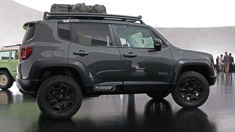 jeep-b-ute-concept-28 Lifted Ford Trucks, Jeep Trailhawk, Jeep Wrangler Renegade, Jeep Renegade Trailhawk, Off Road Camping, American Auto, Old Jeep, Jeep Lover, Poses Photo