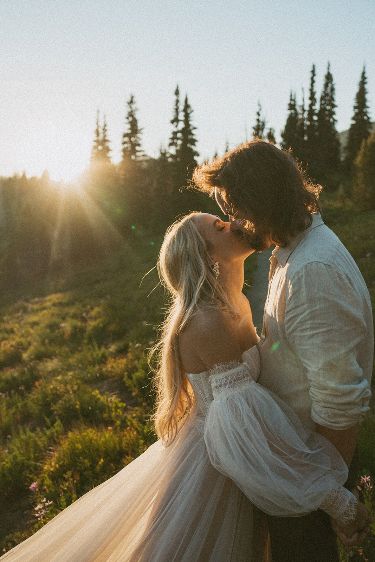 Business Course, Wedding Instagram, Destination Wedding Inspiration, Mount Rainier National Park, Rainier National Park, Photography Education, Elopement Photography, Mount Rainier, Elopement