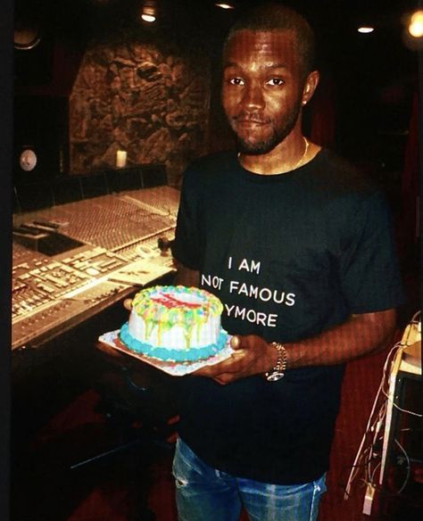 Frank Ocean Birthday, Ocean Birthday Cakes, Frank Ocean Album, Ocean Cakes, Channel Orange, Forrest Gump, Rare Pictures, Frank Ocean, Photo Dump