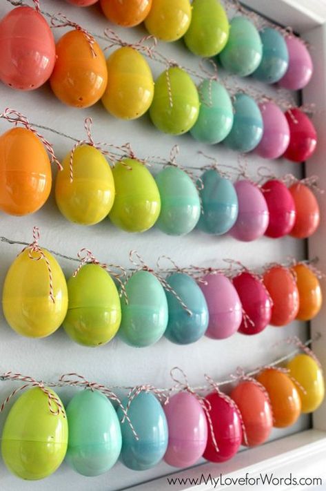 Décoration Baby Shower, Traditions To Start, Easter Games, Diy Ostern, Easter Egg Crafts, Easter Inspiration, Easter Season, Egg Crafts, Easter Traditions