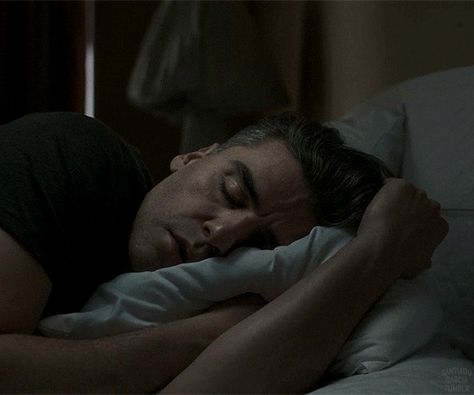 Cardcounter Tumblr, Oscar Isaac Sleeping, William Tell Oscar Isaac, Oscar Isaac The Card Counter, Steven Grant Gif, Oscar Isaac Gif, The Card Counter, Roman Sionis, Card Counter