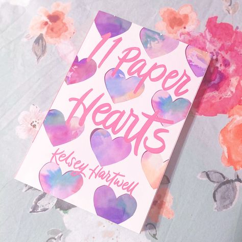 11 Paper Hearts Aesthetic, Books For 12 Yo, Teen Love Books, Cute Romance Books, Ya Romance Books, Trendy Books, Romantic Books To Read, Best Ya Books, Books To Read Romance