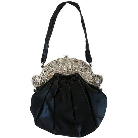Victorian Hand Bag with Large Decorative Sterling Silver Clasp ($1,285) ❤ liked on Polyvore featuring bags Goth Purse, Victorian Purses, Victorian Gentleman, Victorian Accessories, 1880s Fashion, Victorian Hand, Victorian Women, Vintage Purses, Day Bag