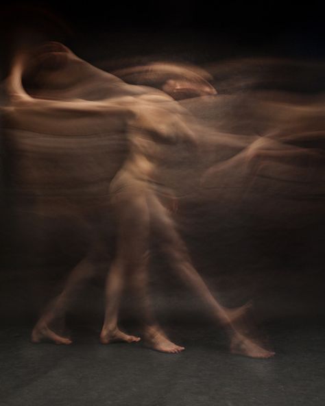 Dancers In Motion — Bill Wadman Motion Photography, Bill Wadman, Joe Mcnally, Photographie Art Corps, Movement Photography, A Level Photography, Art Movements, Long Exposure Photography, Body Photography