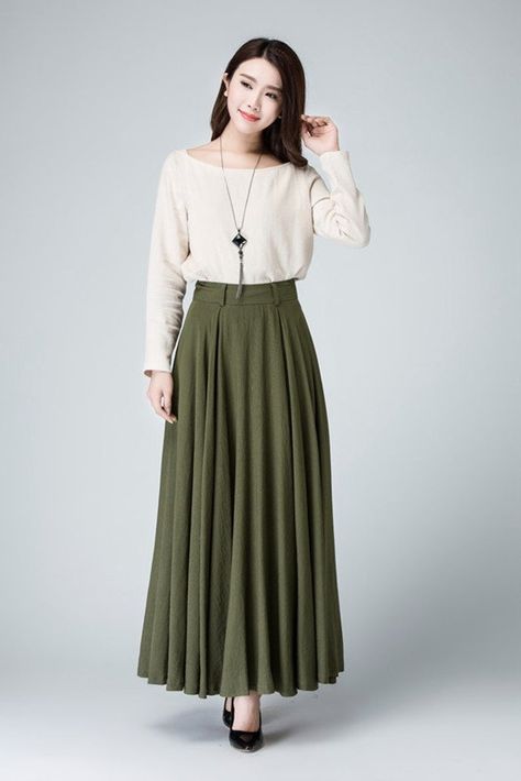 Green Maxi Skirt Outfit, Green Outfits For Women, Long Green Skirt, Maxi Frocks, Green Maxi Skirt, Blue Pleated Skirt, Chiffon Frocks, Tailored Clothes, Sunday Outfits