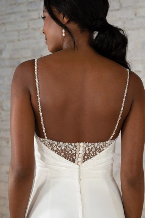 Sexy Column Sheath Wedding Dress with Spaghetti Straps Wedding Dress Back Detail, Column Sheath Wedding Dress, Wedding Dress With Spaghetti Straps, Sheath Bridal Gown, Stella York Bridal, Wedding Dress Backs, Dresses Sewing, Sewing Wedding Dress, Contemporary Bride