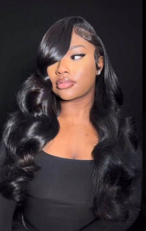 Side Part Loose Curls Wig, Birthday Hairstyles Middle Part, Sew In Curls Side Part, Curled Hairstyles For Long Hair Black Women, Black Wig Side Part With Curls, Side Part Hairstyles Long Hair Curls, Two Curls In Front Hairstyle, Black Wig Prom Hairstyles, Deep Side Part With Layers Black Women