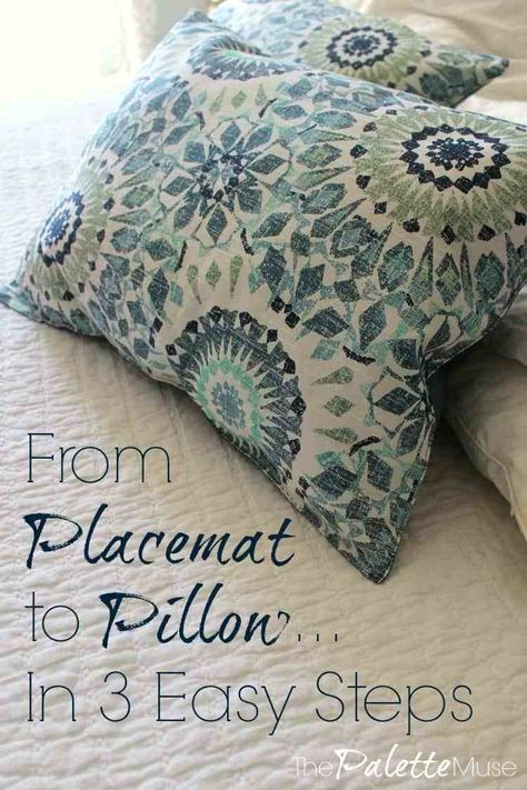 Patchwork, Upcycling, Couture, Upcycle Placemats, Upcycle Pillows, Quilt Pillows, Make Pillows, Easy Upcycle, Diy Throw Pillows