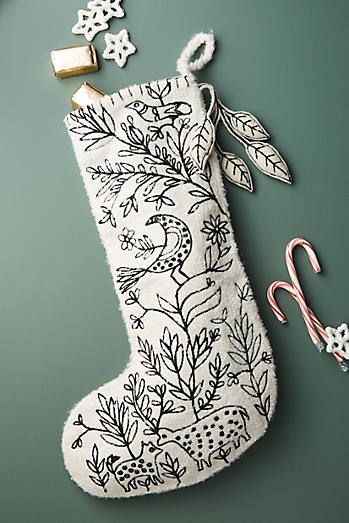 Anthropologie Holiday Decor, Anthropologie Christmas, Embroidered Stockings, Anthropologie Holiday, Natal Diy, Scandi Christmas, Xmas Stockings, 자수 디자인, Christmas Sewing