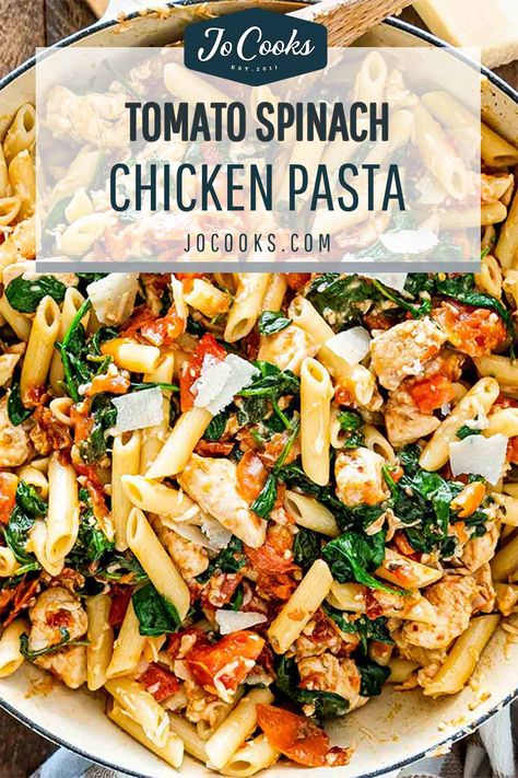 Pasta Dish With Chicken And Spinach, Chicken Pasta With Tomatoes And Spinach, Pasta With Chicken Spinach And Tomatoes, Essen, Chicken Tomato Feta Pasta, Pasta Tomato Spinach Recipes, Chicken Pasta With Spinach And Tomatoes, Spinach And Chicken Pasta Recipes, Chicken Mushrooms Spinach Pasta