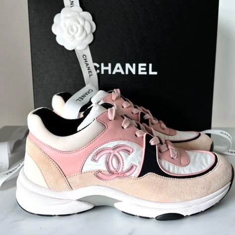 Shop vvaleriamuzquiz's closet or find the perfect look from millions of stylists. Fast shipping and buyer protection. 100% authentic CHANEL CC lambskin/ suede sneakers. Brand new, with dustbags, extra pair of shoe laces, in original box, camellia, ribbon, copy of the original receipt. Made in Italy. Sold out style. Chanel Trainers, Chanel Sneakers, Pink Chanel, Suede Sneakers, Shoe Game, Aesthetic Girl, Air Max Sneakers, Soft Pink, Shoe Laces