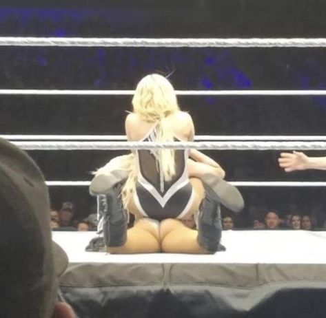 Hot Charlotte Flair Photos - PWPIX.net Charlotte Wwe, Charlotte Flair Wwe, Aaliyah Pictures, Ms Dhoni Photos, Wwe Female Wrestlers, Under Contract, Wrestling Divas, Charlotte Flair, Wwe Womens