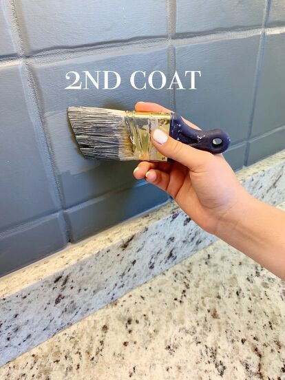 Wanting to update your kitchen without breaking the bank? This DIY project only requires a few supplies and can be done in an afternoon! Paint the outdated backsplash you currently have and save some major cash! Kitchen Paint And Backsplash Ideas, Painting Peel And Stick Backsplash, Backsplash Stencil Kitchen, Painted Tile Kitchen Backsplash, Can You Paint Kitchen Backsplash Tile, Paint Tile Backsplash Kitchen, Painting Kitchen Tile Backsplash, Paint Backsplash Tile Before And After, Painting Stone Backsplash
