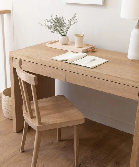 Jenni Kayne Home, Light Wood Desk, Desk Oak, Minimalist Desk, Furniture Dimensions, Simple Desk, Bedroom Desk, Oak Desk, White Oak Wood
