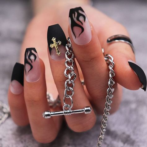 Sapphire Nails, Flame Nails, Nails Cross, Short Press On Nails, Black Flame, Nails Matte, Latest Nail Trends, Party Kleidung, Coffin Press On Nails