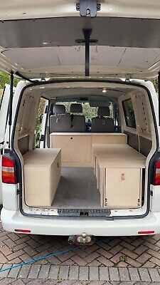 Slide Out Bed, Toyota Hiace Campervan, Small Camper Interior, Lift Up Bed, Van Conversion Kits, Diy Van Camper, Berlingo Camper, Vw Camper Conversions, Small Camper Vans