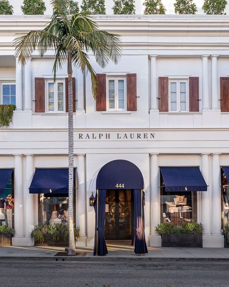 Ralph Lauren Home on Instagram: “Step into our Beverly Hills Flagship Store from the comfort of your home. Discover the ultimate virtual shopping experience via the link…” Polo Ralph Lauren Aesthetic, Polo Store, Ralph Lauren Aesthetic, Ralp Lauren, Ralph Lauren Store, Ralph Lauren Shop, Super Rich Kids, Ralph Lauren Style, Dream Lifestyle