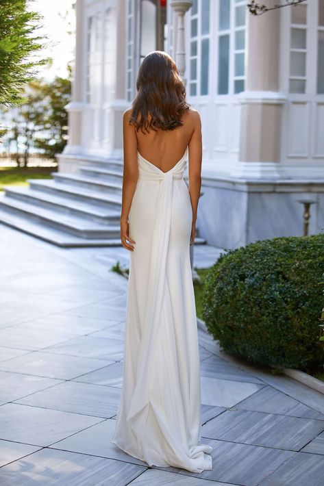 V Neck Wedding Dress, Haute Couture, Fitted Wedding Gown, Wedding Dress Beach Wedding, Wedding Dress Beach, Sheath Wedding Gown, Open Back Wedding, Open Back Wedding Dress, Back Wedding Dress