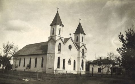 The Strange Story Of This Little Nebraska Town Is Almost Too Crazy To Believe Strange Stories, Lady Of Mount Carmel, Travel Oklahoma, Lost Soul, Weird Stories, Interesting History, New York Travel, Thailand Travel, Main Street